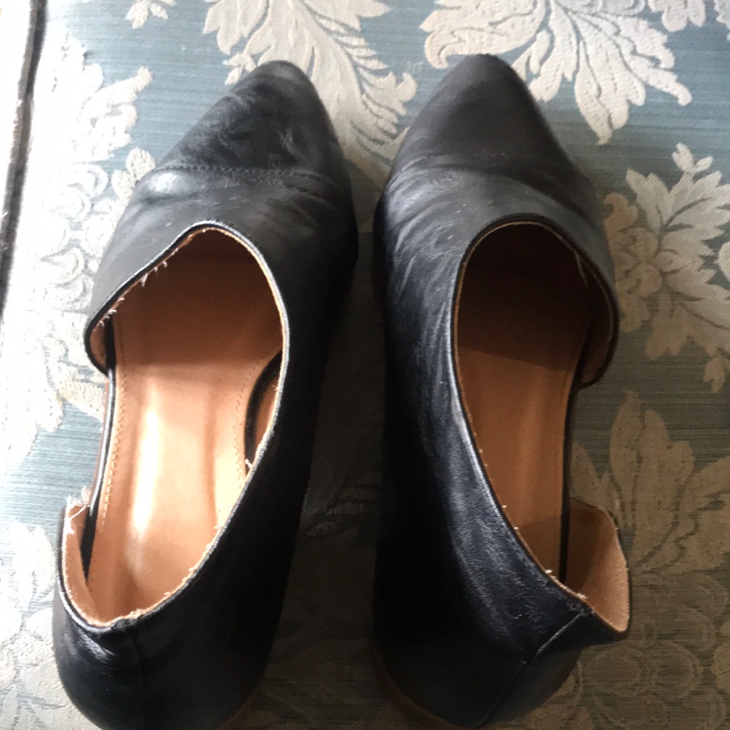 Catherine Malandrino Black Leather Flats